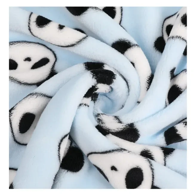 Kain flanel lembut panda yang lucu