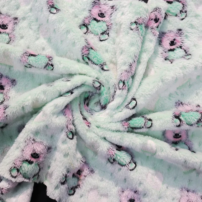 Kain Bulu Karang Motif Teddy Bear Timbul