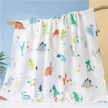 Bayi menerima selimut 100% kapas