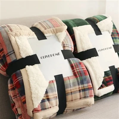 Selimut Sherpa Kotak-kotak Natal
