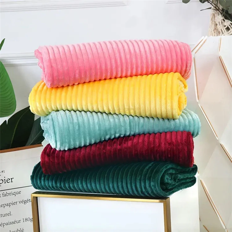 Selimut Flanel Strip Padat